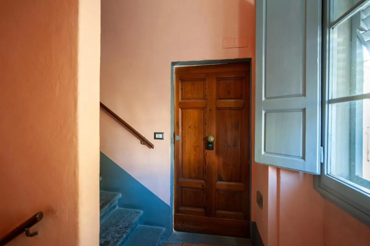 Fuori Le Mura San Frediano- Flo Apartments Florence Italy